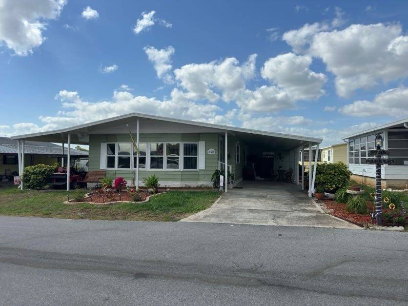 125 Rigi Slope Drive a Winter Haven, FL Mobile or Manufactured Home for Sale